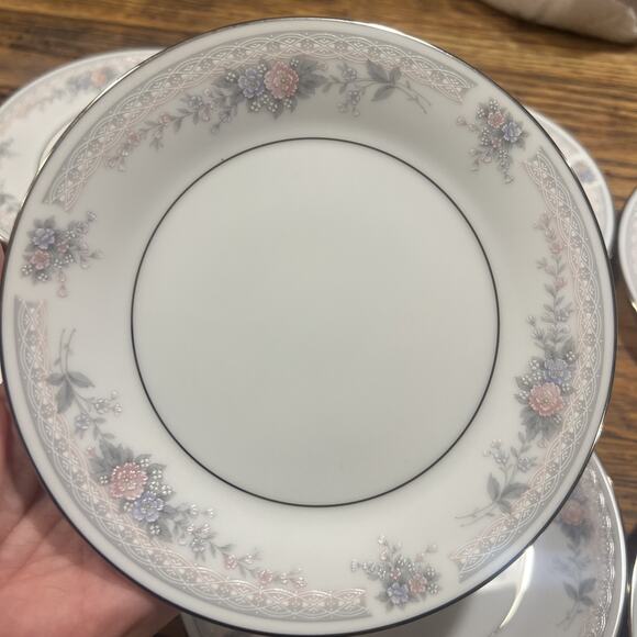 Noritake Bridal Waltz Bread Plates SET Of 9 VTG 6.25" 4109 Pink Blue Floral EXC! - Picture 6 of 14